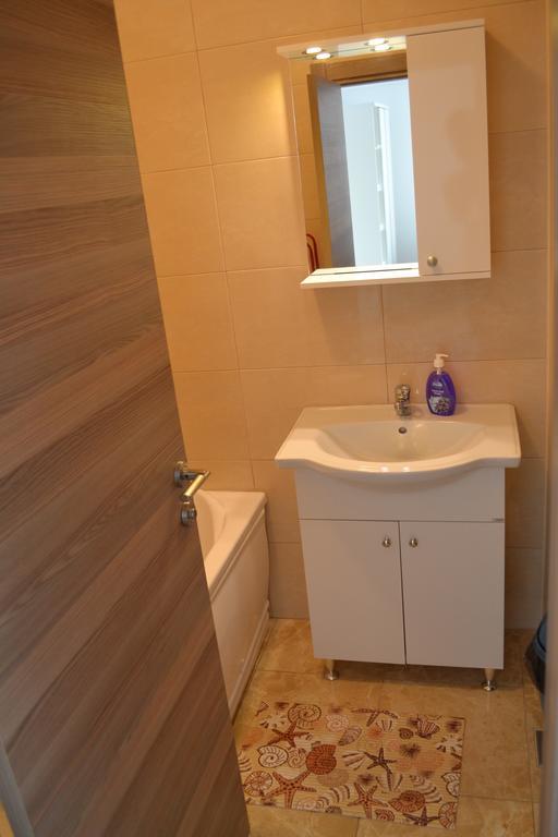 Apartament Antonia Summerland Мамая Экстерьер фото