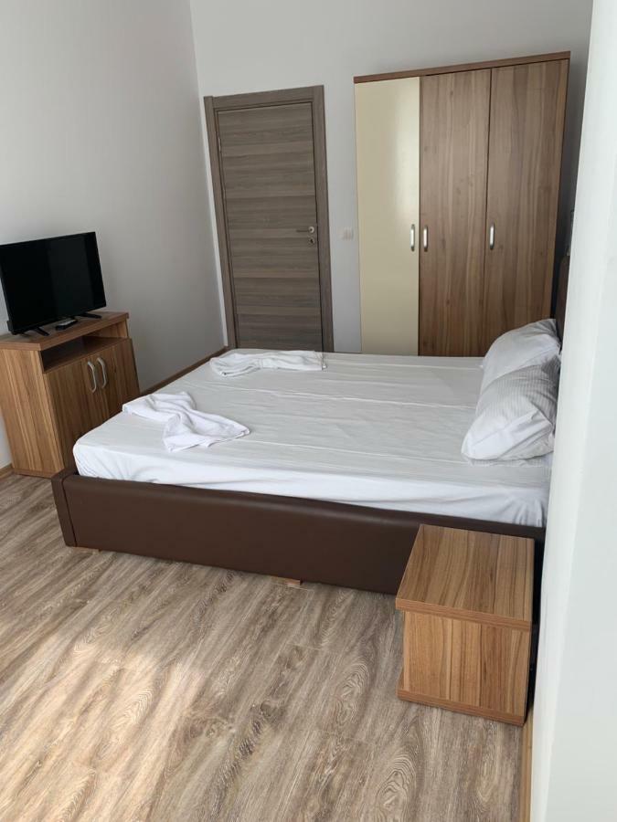 Apartament Antonia Summerland Мамая Экстерьер фото
